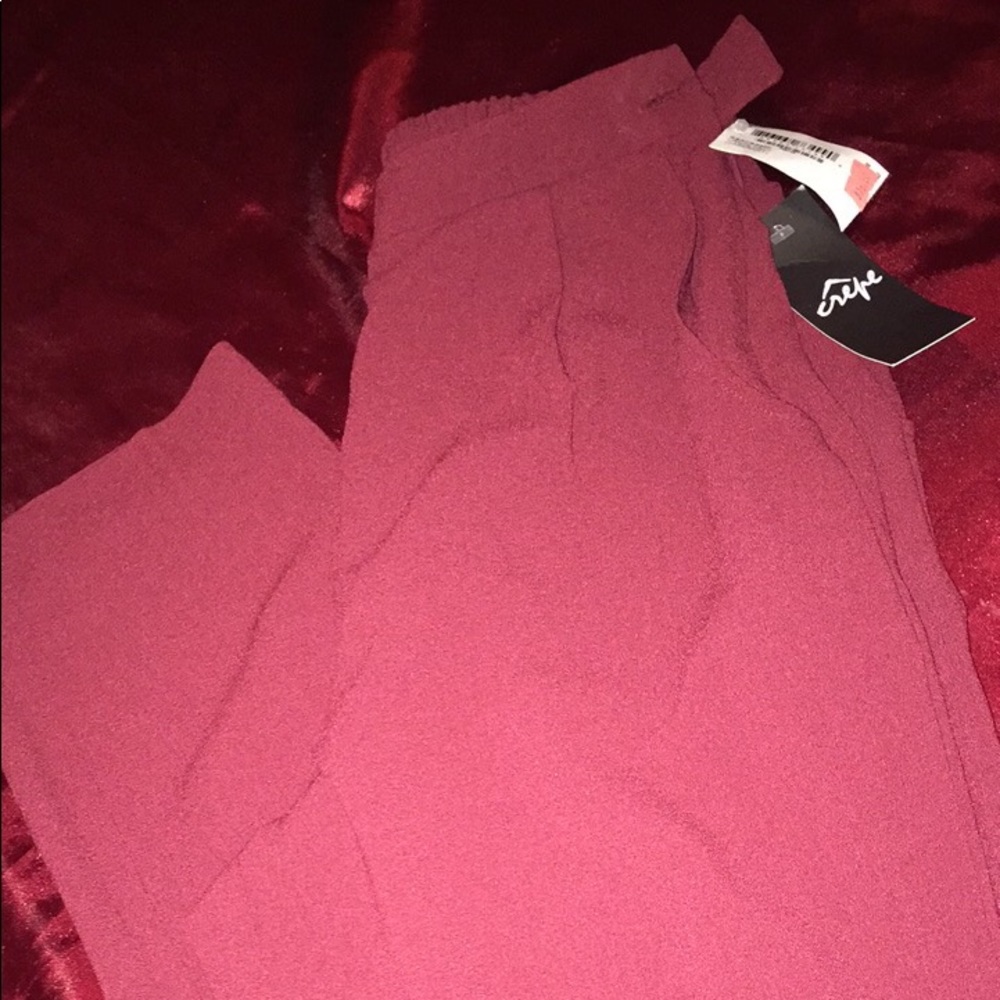 Maroon cropped pant